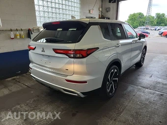 2022 Mitsubishi Outlander SE w/Tech Pkg - miniatura 2