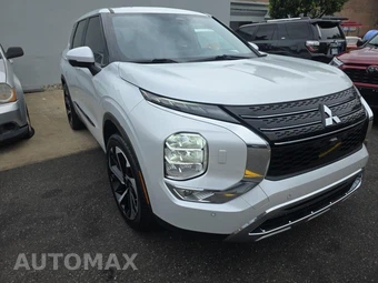 2022 Mitsubishi Outlander SE w/Tech Pkg - miniatura 3