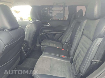 2022 Mitsubishi Outlander SE w/Tech Pkg - miniatura 13