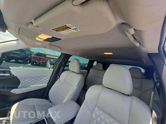 2022 Mitsubishi Outlander SEL - miniatura 8