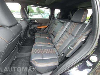 2022 Mitsubishi Outlander SEL - miniatura 13