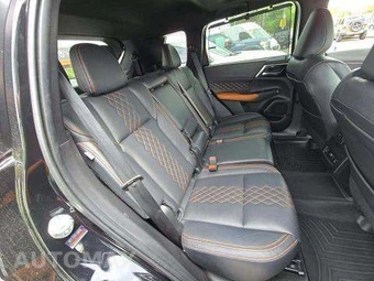 2022 Mitsubishi Outlander SEL - miniatura 17