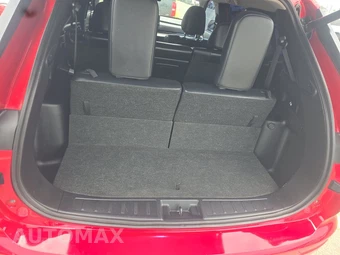 2022 Mitsubishi Outlander SEL Special Edition - miniatura 16