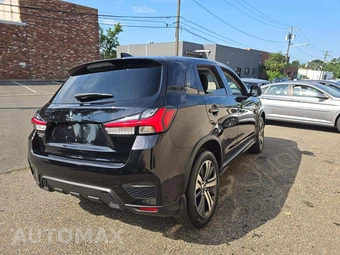2022 Mitsubishi Outlander Sport 2.0 ES - miniatura 3