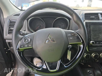 2022 Mitsubishi Outlander Sport 2.0 ES - miniatura 10