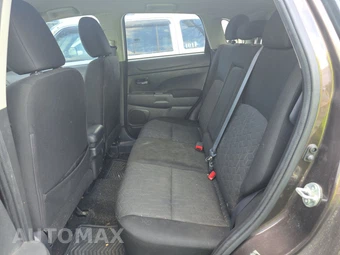2022 Mitsubishi Outlander Sport 2.0 ES - miniatura 13