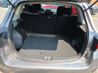 2022 Mitsubishi Outlander Sport 2.0 LE - miniatura 14
