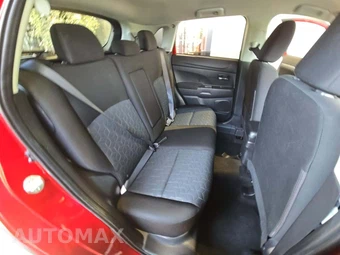 2022 Mitsubishi Outlander Sport 2.0 LE - miniatura 16