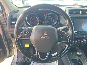 2022 Mitsubishi Outlander Sport 2.0 S - miniatura 10
