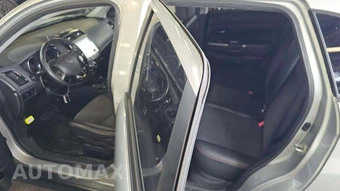 2022 Mitsubishi Outlander Sport 2.0 SE - miniatura 25