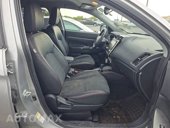 2022 Mitsubishi Outlander Sport 2.0 SE - miniatura 8