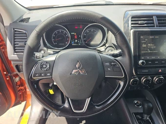 2022 Mitsubishi Outlander Sport 2.0 SE - miniatura 10