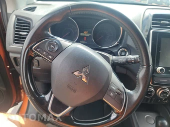2022 Mitsubishi Outlander Sport 2.0 SE Special Edition - miniatura 10