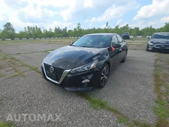 2022 Nissan Altima Platinum - car from the USA, Manheim Buy-Now listing at AUTOMAX