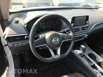 2022 Nissan Altima S – miniatura 10