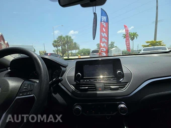 2022 Nissan Altima S – miniatura 10