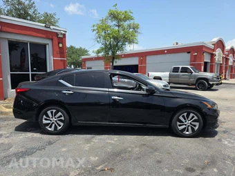 2022 Nissan Altima S – miniatura 4