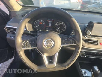 2022 Nissan Altima S – miniatura 10