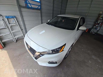 2022 Nissan Altima S