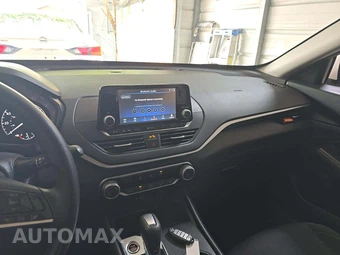 2022 Nissan Altima S – miniatura 10