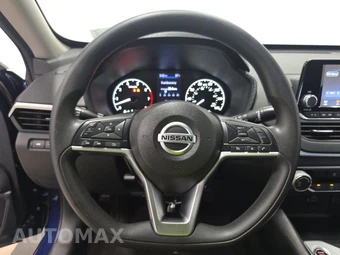2022 Nissan Altima S – miniatura 10