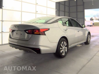 2022 Nissan Altima S – miniatura 5
