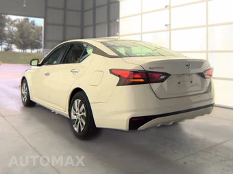 2022 Nissan Altima S - miniatura 8