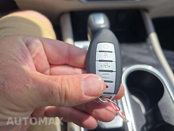2022 Nissan Altima SL - miniatura 5