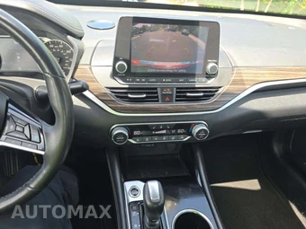 2022 Nissan Altima SL – miniatura 7
