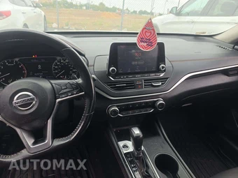 2022 Nissan Altima SR – miniatura 10