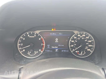 2022 Nissan Altima SR – miniatura 9