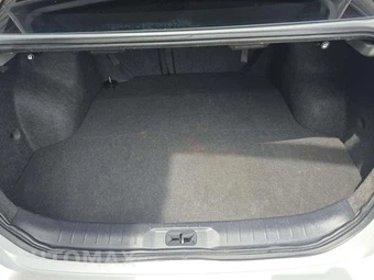2022 Nissan Altima SR - miniatura 14