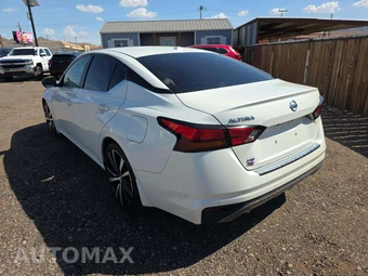 2022 Nissan Altima SR – miniatura 2