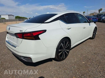 2022 Nissan Altima SR – miniatura 3