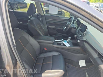 2022 Nissan Altima SR – miniatura 15