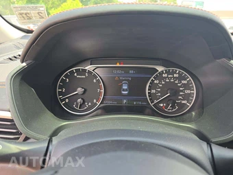 2022 Nissan Altima SR – miniatura 6