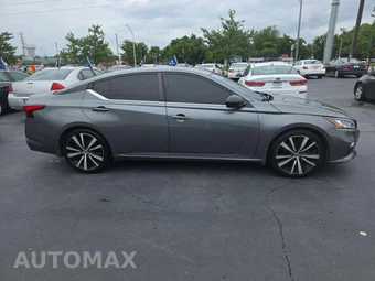 2022 Nissan Altima SR – miniatura 4