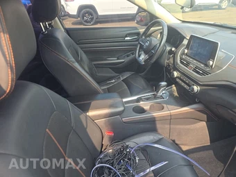 2022 Nissan Altima SR – miniatura 8