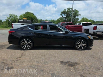 2022 Nissan Altima SR – miniatura 4