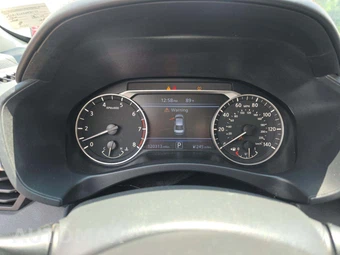 2022 Nissan Altima SR – miniatura 9
