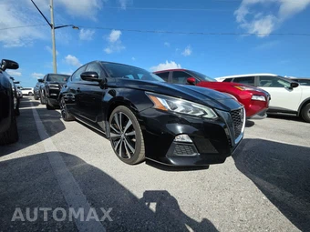 2022 Nissan Altima SR – miniatura 3