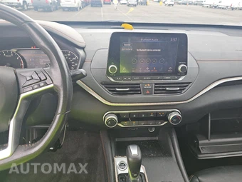 2022 Nissan Altima SR - miniatura 11