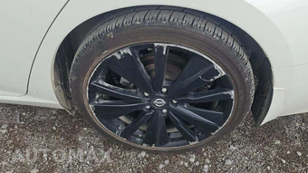 2022 Nissan Altima SR - miniatura 27