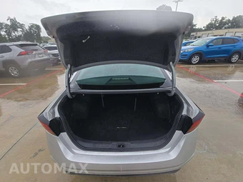 2022 Nissan Altima SR – miniatura 11