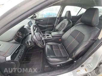 2022 Nissan Altima SR – miniatura 3