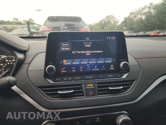 2022 Nissan Altima SR – miniatura 11