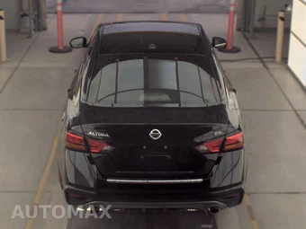 2022 Nissan Altima SR – miniatura 5
