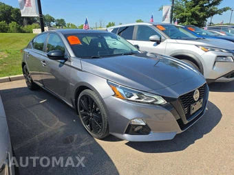 2022 Nissan Altima SR – miniatura 4