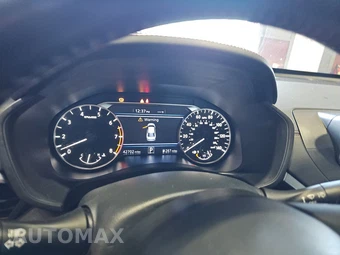 2022 Nissan Altima SR - miniatura 12