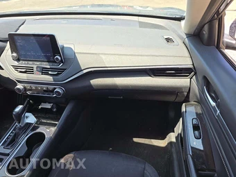 2022 Nissan Altima SV - miniatura 19